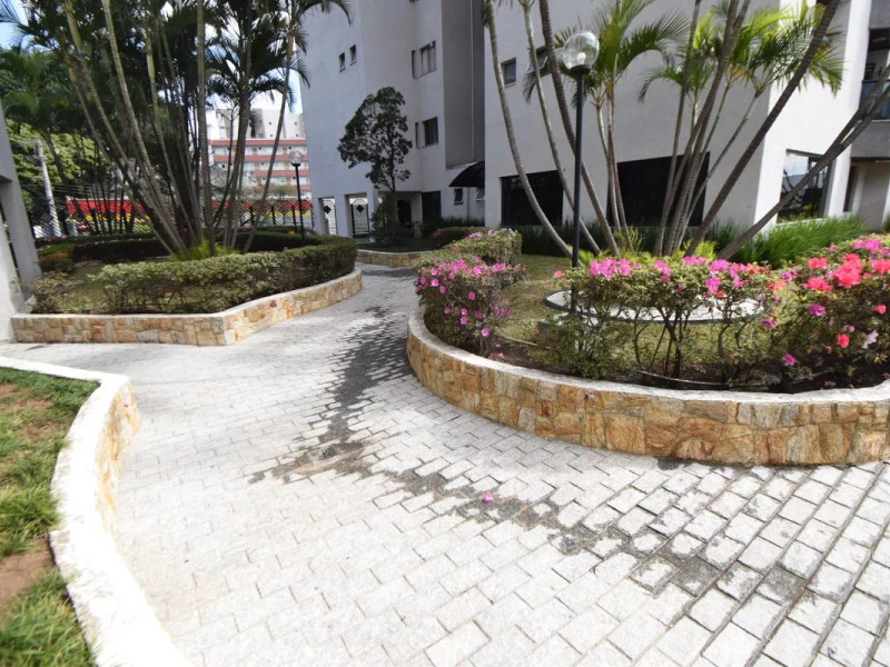 Apartamento à venda Chácara Seis de Outubro com 61m² e 2 quartos por R$ 460.000 - photo-2025-11-19-11-43-50-20.jpg