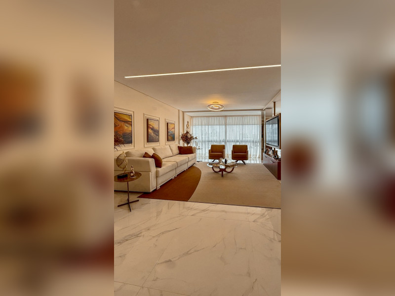 Apartamento à venda Centro com 175m² e 3 quartos por R$ 2.950.000 - f386eb80-d827-4fb3-b5ea-f4767be653aa.jpeg