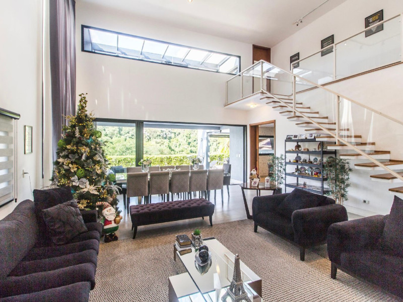 Casa de condomínio à venda Paiol Velho com 460m² e 5 quartos por R$ 4.790.000 - whatsapp-image-2026-05-08-at-125654-1.jpeg