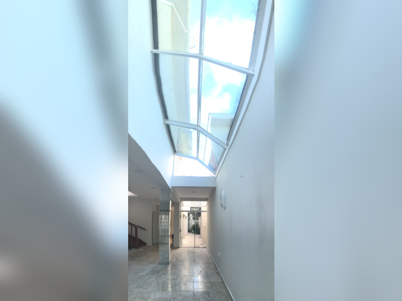 Casa à venda Planalto Paulista com 218m² e 3 quartos por R$ 1.200.000 - img-2156.JPG