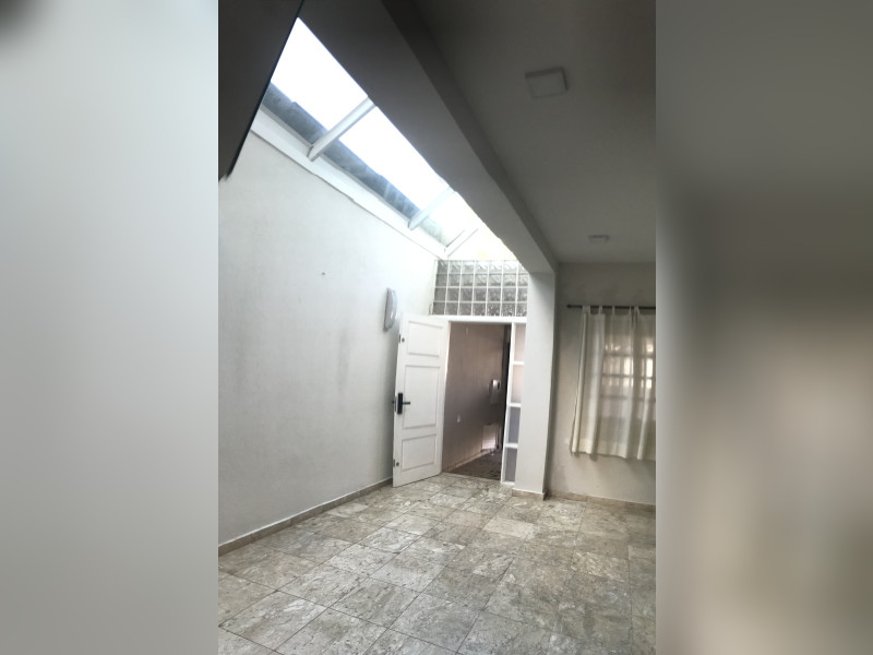 Casa à venda Planalto Paulista com 218m² e 3 quartos por R$ 1.200.000 - img-2157.JPG