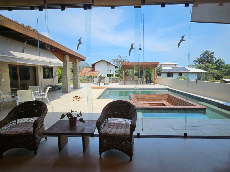 Casa à venda Feiticeira (Cambaquara) com 330m² e 4 quartos por R$ 3.300.000 - vistapiscinadaareagourmet.jpeg