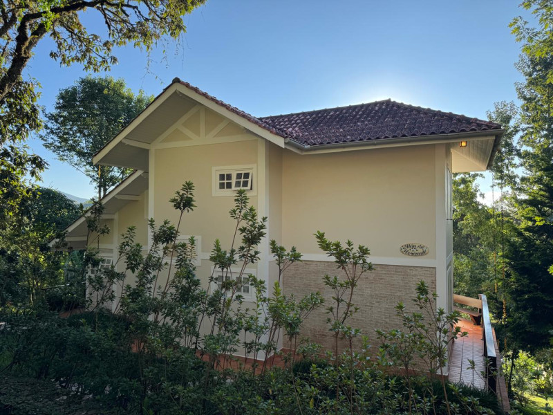 Casa à venda centro com 350m² e 5 quartos por R$ 3.300.000 - cophub5awvem6groxqsknmex.jpeg