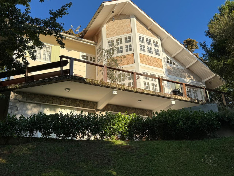 Casa à venda centro com 350m² e 5 quartos por R$ 3.300.000 - pbnhyunydpr0rejhbbyem0y.jpeg