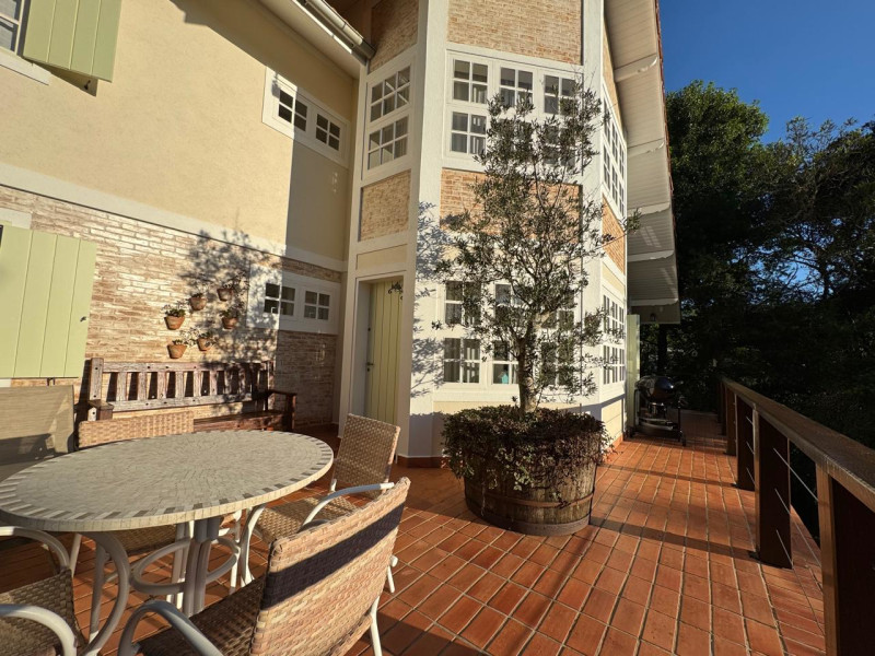 Casa à venda centro com 350m² e 5 quartos por R$ 3.300.000 - vsbojugpw3u5fzr74-4u3rjm.jpeg