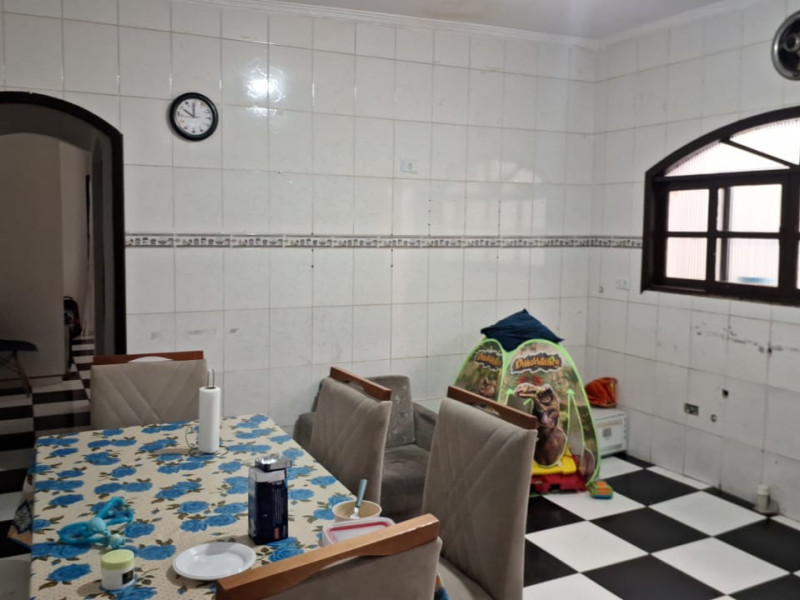 imóvel com 237m² - Vl. Virgínia - Itaquaquecetuba