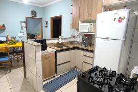 Casa à venda Centro com 116m² - 2 dormitórios -  vagas - R$ 350.000 - whatsapp-image-2025-12-11-at-184350-2.jpeg