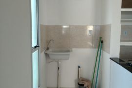 Apartamento à venda Tres Vendas com 47m² - 2 dormitórios -  vaga - R$ 165.000 - img-20260314-wa0026.jpg
