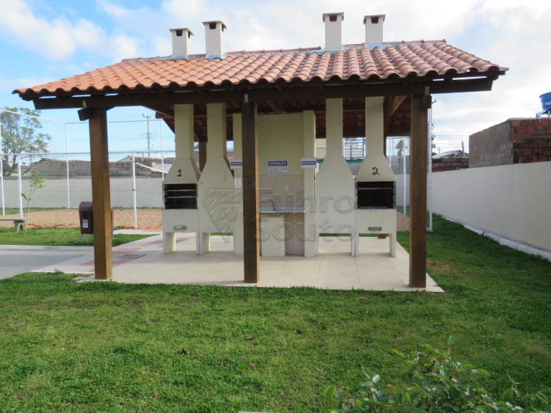 Apartamento à venda Tres Vendas com 47m² e 2 quartos por R$ 165.000 - pelotas-tres-vendas-home-club-reserva-02-10-2021-00-06-45-12.jpg