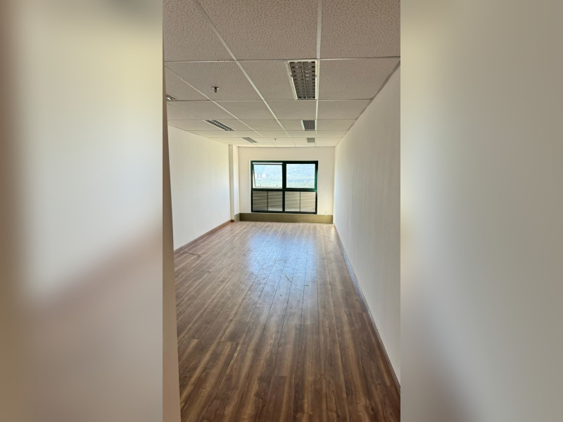 Comercial à venda Barra da Tijuca com 36m² e 1 quarto por R$ 300.000 - sala-1210-ceo-4.jpg