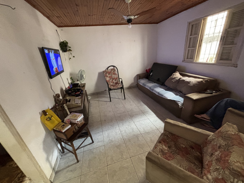 Casa à venda Jardim Elvira com 250m² e 2 quartos por R$ 550.000 - img-2098.jpeg