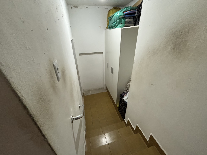 Casa à venda Jardim Elvira com 250m² e 2 quartos por R$ 550.000 - img-2101.jpeg