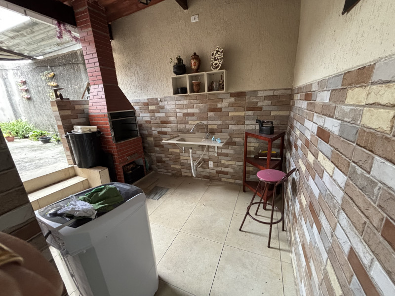 Casa à venda Jardim Elvira com 250m² e 2 quartos por R$ 550.000 - img-2105.jpeg