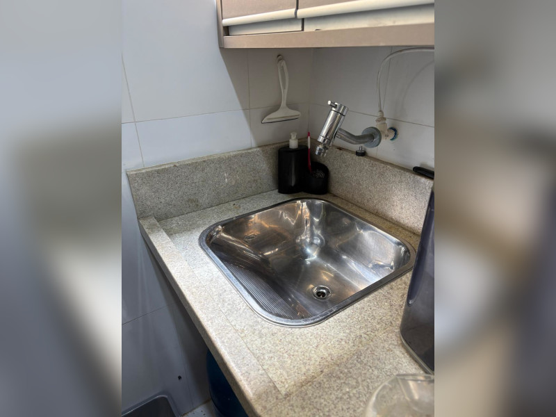 Apartamento à venda Costa Azul com 78m² e 3 quartos por R$ 410.000 - area-servico.jpg