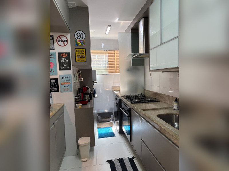 Apartamento à venda Costa Azul com 78m² e 3 quartos por R$ 410.000 - cozinha.jpg