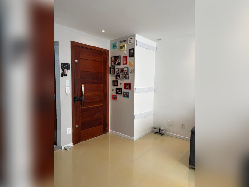 Apartamento à venda Costa Azul com 78m² e 3 quartos por R$ 410.000 - porta-entrada.jpg