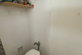 Apartamento à venda Tijuca com 94m² - 3 dormitórios -  vagas - R$ 540.000 - banheiro-de-servico-foto-1.png