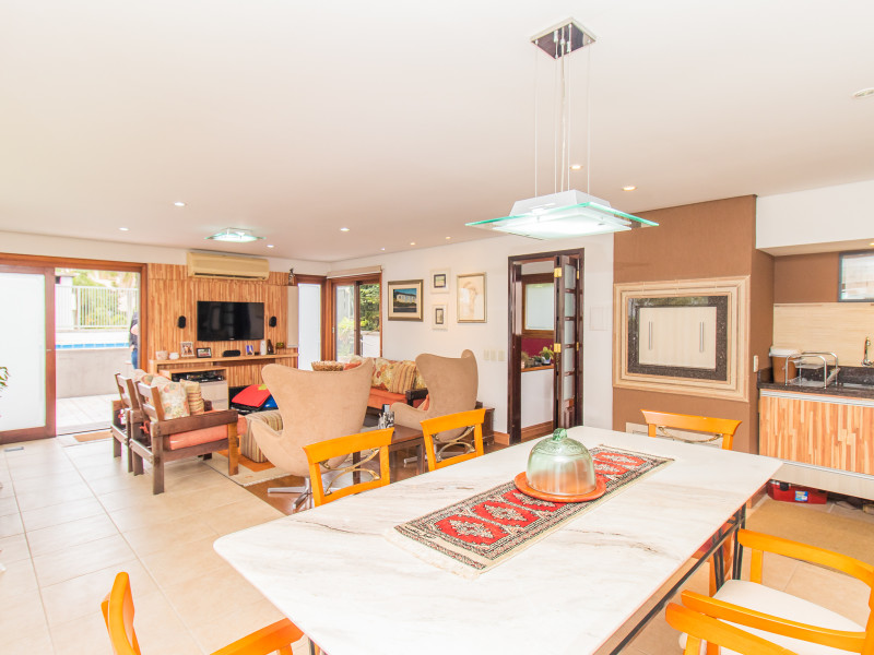 Cobertura à venda Mont Serrat com 233m² e 3 quartos por R$ 1.250.000 - img-1374.jpg