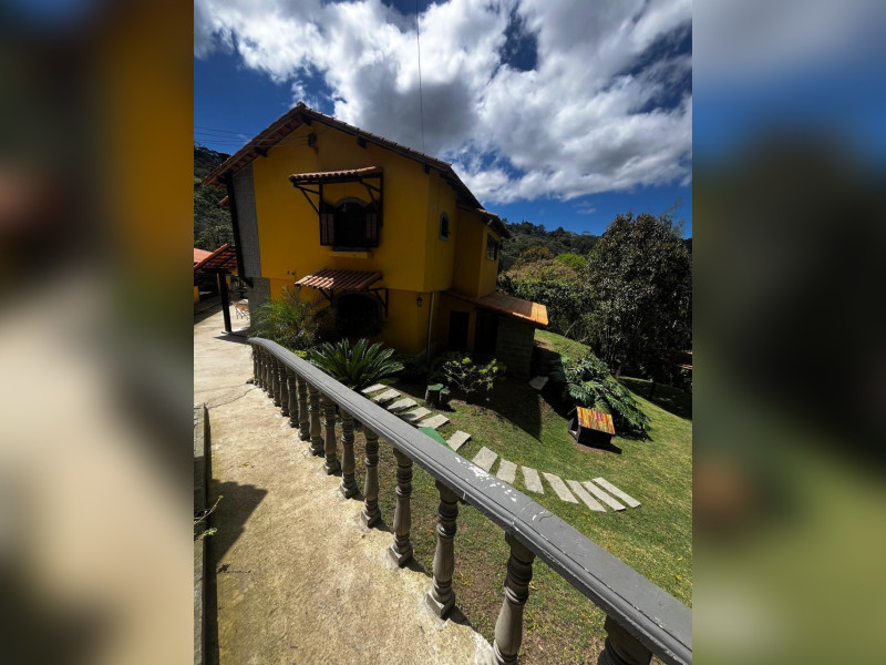 Sítio à venda Granja Mafra com 116420m² e 3 quartos por R$ 480.000 - 1a21d7dc-30db-42a1-84a2-62c2d0b0d39e.jpeg