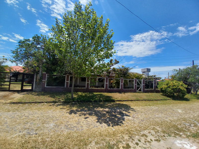 Casa à venda centro  com 187m² e 3 quartos por R$ 580.000 - d6e1956d-7a1d-4de3-9261-026a6e9b8312-1-all-1454.jpg