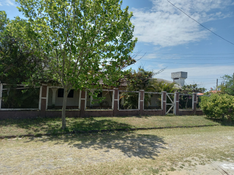 Casa à venda centro  com 187m² e 3 quartos por R$ 580.000 - d6e1956d-7a1d-4de3-9261-026a6e9b8312-1-all-1456.jpg