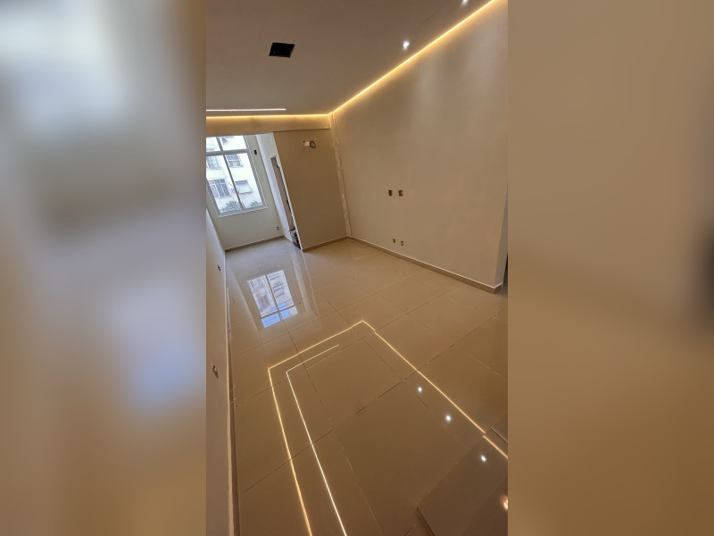 Apartamento à venda Copacabana com 72m² e 2 quartos por R$ 1.200.000 - img-0481.jpeg