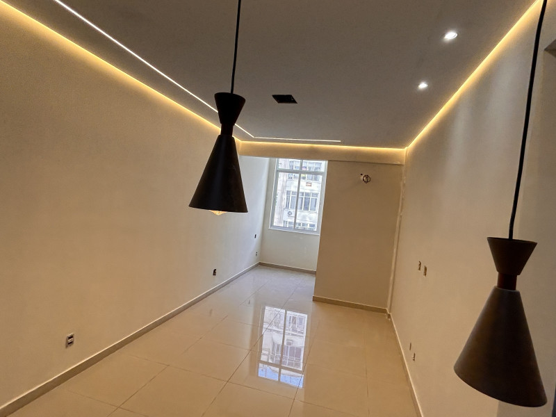 Apartamento à venda Copacabana com 72m² e 2 quartos por R$ 1.200.000 - img-0484.jpeg