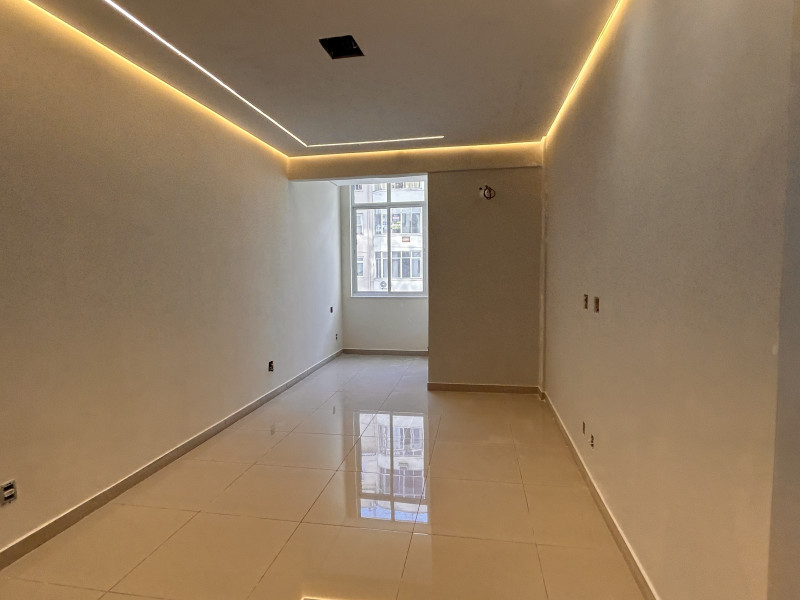 Apartamento à venda Copacabana com 72m² e 2 quartos por R$ 1.200.000 - img-0485.jpeg