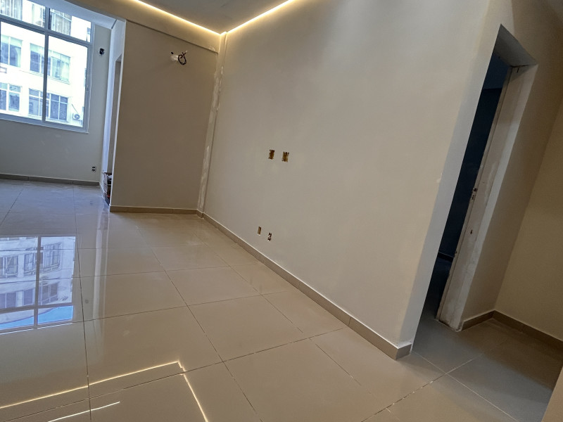Apartamento à venda Copacabana com 72m² e 2 quartos por R$ 1.200.000 - img-0487.jpeg