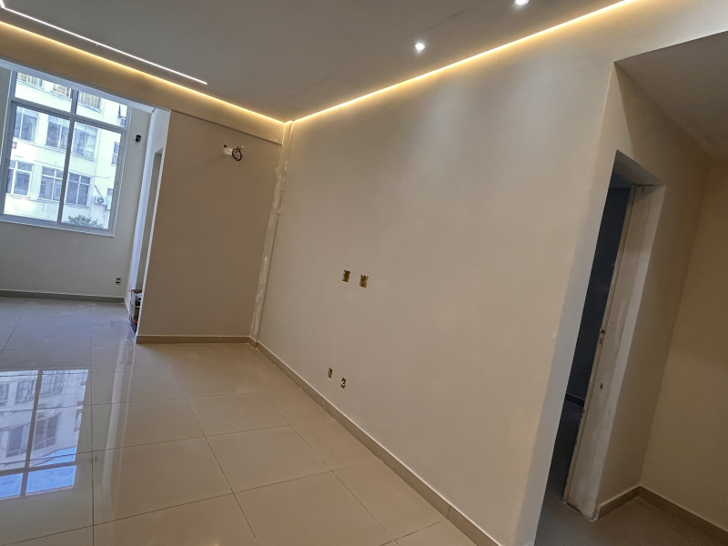 Apartamento à venda Copacabana com 72m² e 2 quartos por R$ 1.200.000 - img-0488.jpeg