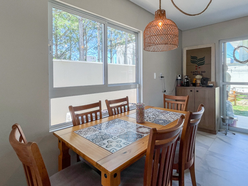 Casa à venda Campeche com 109m² e 3 quartos por R$ 1.299.999 - 1000700579.jpg