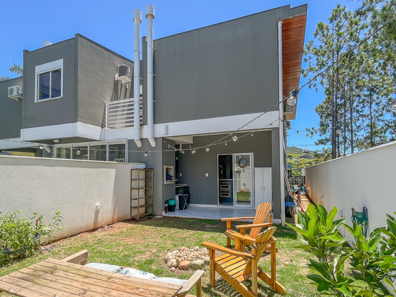 Casa à venda Campeche com 109m² e 3 quartos por R$ 1.299.999 - 1000700586.jpg