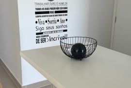 Apartamento à venda Pitangueiras com 68m² - 2 dormitórios -  vaga - R$ 850.000 - 74d39424-2f83-468c-b113-58d7a62691f1.jpg