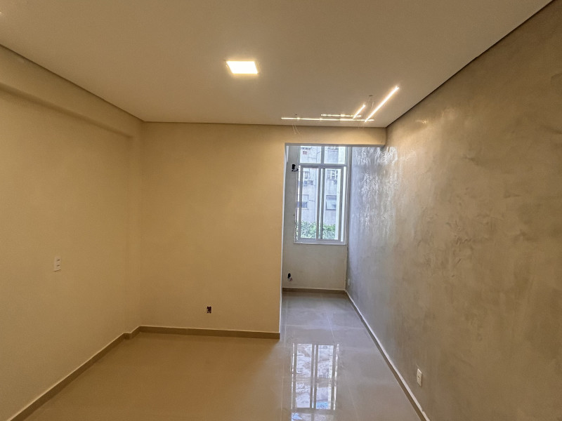 Apartamento à venda Copacabana com 72m² e 2 quartos por R$ 1.200.000 - img-1619.jpeg
