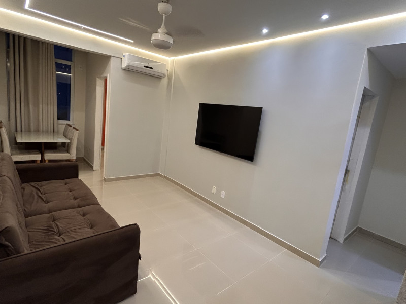 Apartamento à venda Copacabana com 72m² e 2 quartos por R$ 1.200.000 - img-2678.jpeg