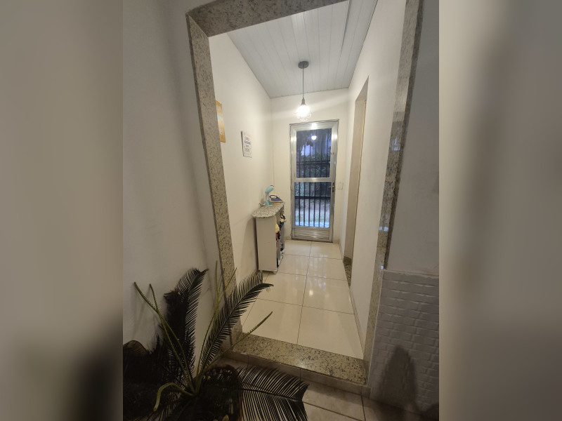 Casa à venda Sepetiba com 375m² e 2 quartos por R$ 350.000 - 1000379293.jpg