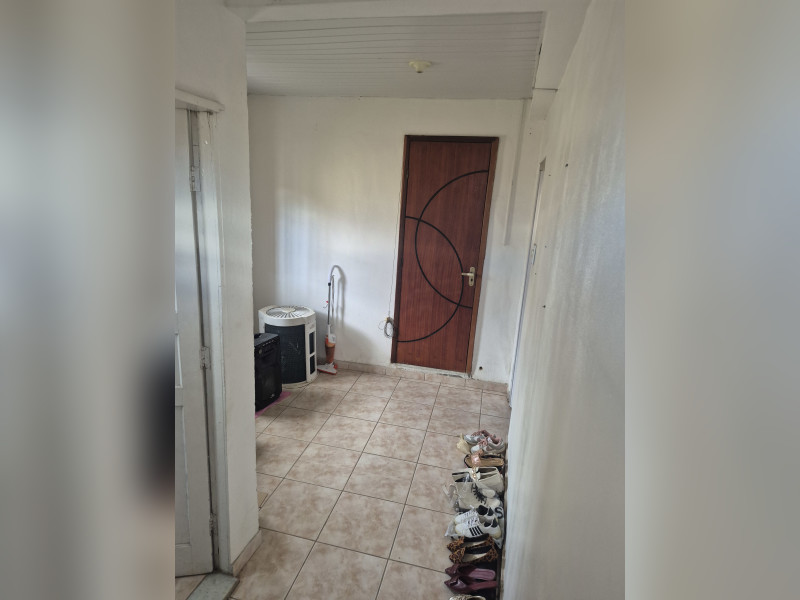 Casa à venda Sepetiba com 375m² e 2 quartos por R$ 350.000 - 1000379305.jpg