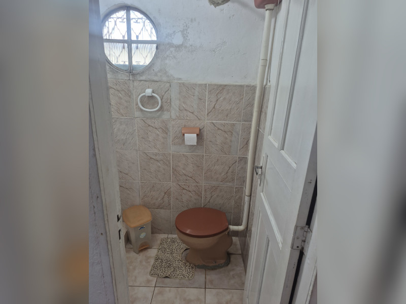 Casa à venda Sepetiba com 375m² e 2 quartos por R$ 350.000 - 1000379307.jpg