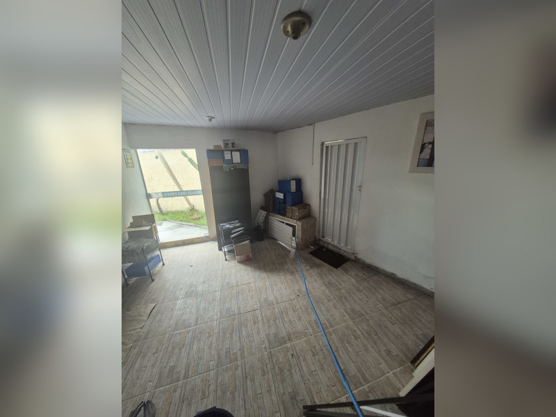 Casa à venda Sepetiba com 375m² e 2 quartos por R$ 350.000 - 1000379328.jpg