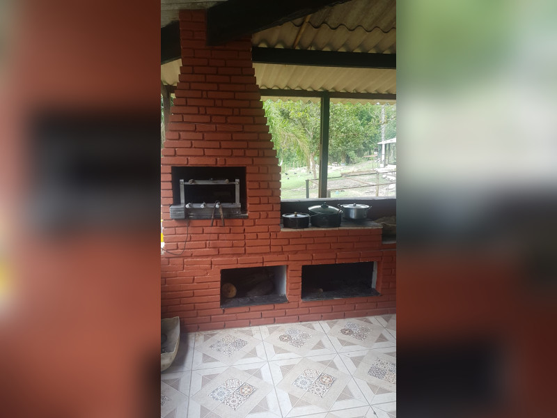 Sítio à venda Centro  com 360m² e 5 quartos por R$ 950.000 - 1000068371.jpg