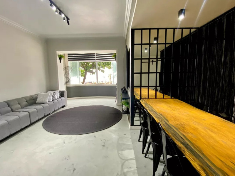 Apartamento à venda Copacabana com 130m² e 3 quartos por R$ 2.980.000 - img-20260104-wa0004.jpg