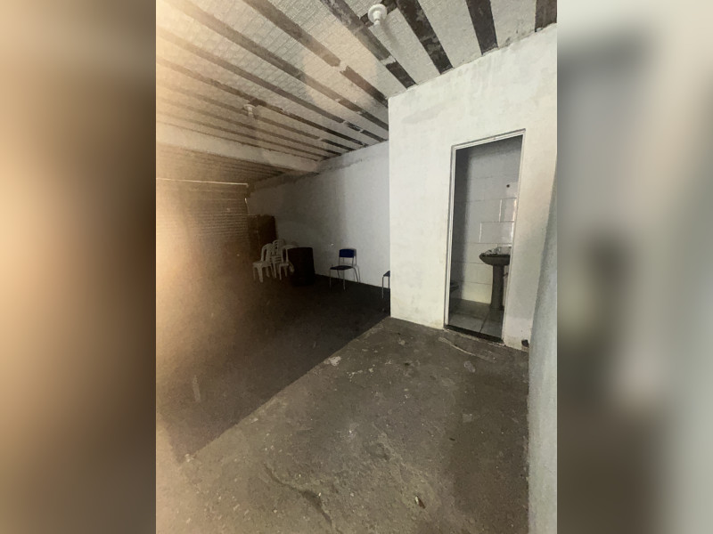 Comercial para alugar Prata com 360m² e 0 quartos por R$ 7.000 - img-6023.jpeg