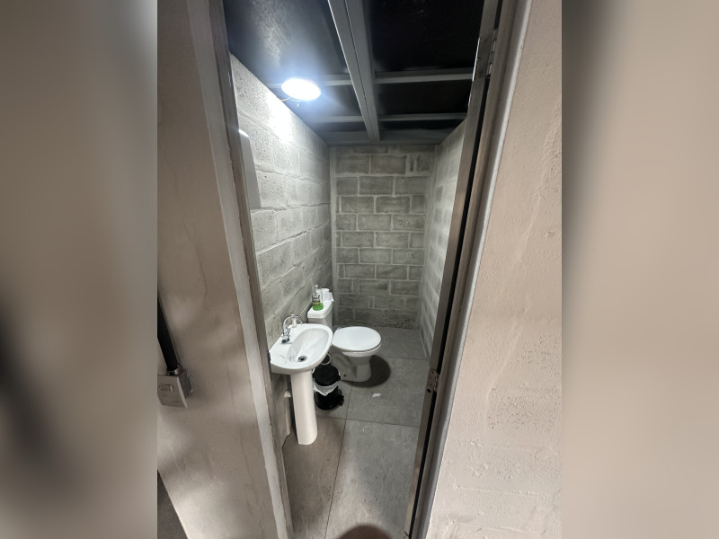 Comercial à venda Duquesa II (São Benedito) com 360m² e 1 quarto por R$ 500.000 - img-6892.jpeg