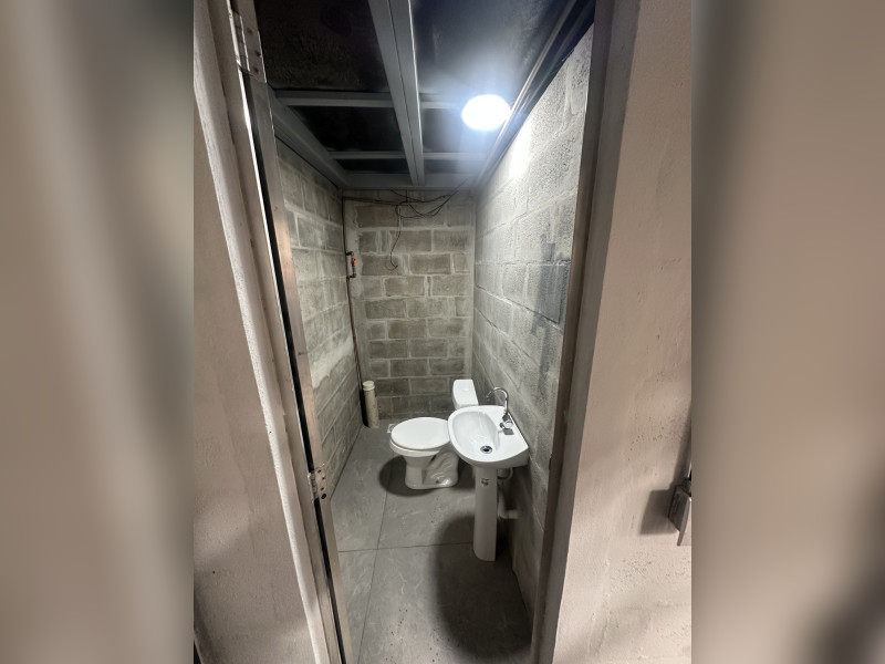 Comercial à venda Duquesa II (São Benedito) com 360m² e 1 quarto por R$ 500.000 - img-6893.jpeg