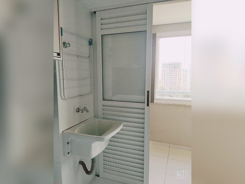 Apartamento à venda Santa Rosa com 77m² e 3 quartos por R$ 575.000 - lavanderia.jpg