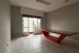 Comercial para alugar Bela Vista com 128m² - 0 dormitórios -  vagas - R$ 3.000 - img-2201.JPG
