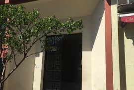 Comercial para alugar Bela Vista com 128m² - 0 dormitórios -  vagas - R$ 3.000 - img-6124.jpg