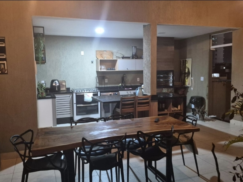 Casa à venda Madureira com 115m² e 3 quartos por R$ 600.000 - 09f9e7b8-8207-4961-95ac-f857ad8fb380.jpeg