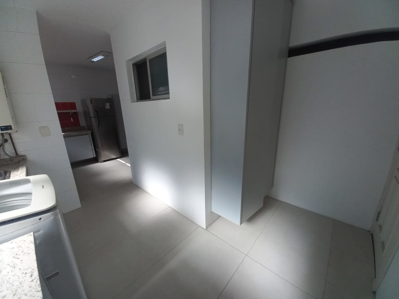 Apartamento à venda Centro com 133m² e 3 quartos por R$ 450.000 - whatsapp-image-2026-01-14-at-130407-cozinha.jpeg
