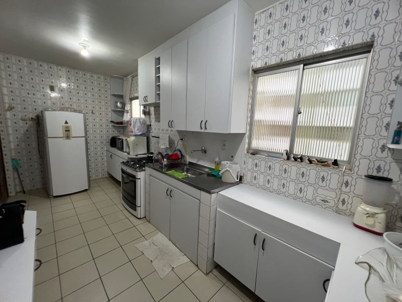 Apartamento à venda Pernambués com 114m² e 4 quartos por R$ 290.000 - 23ee566d-0d00-4c83-955a-6d15e284b6e3.JPG